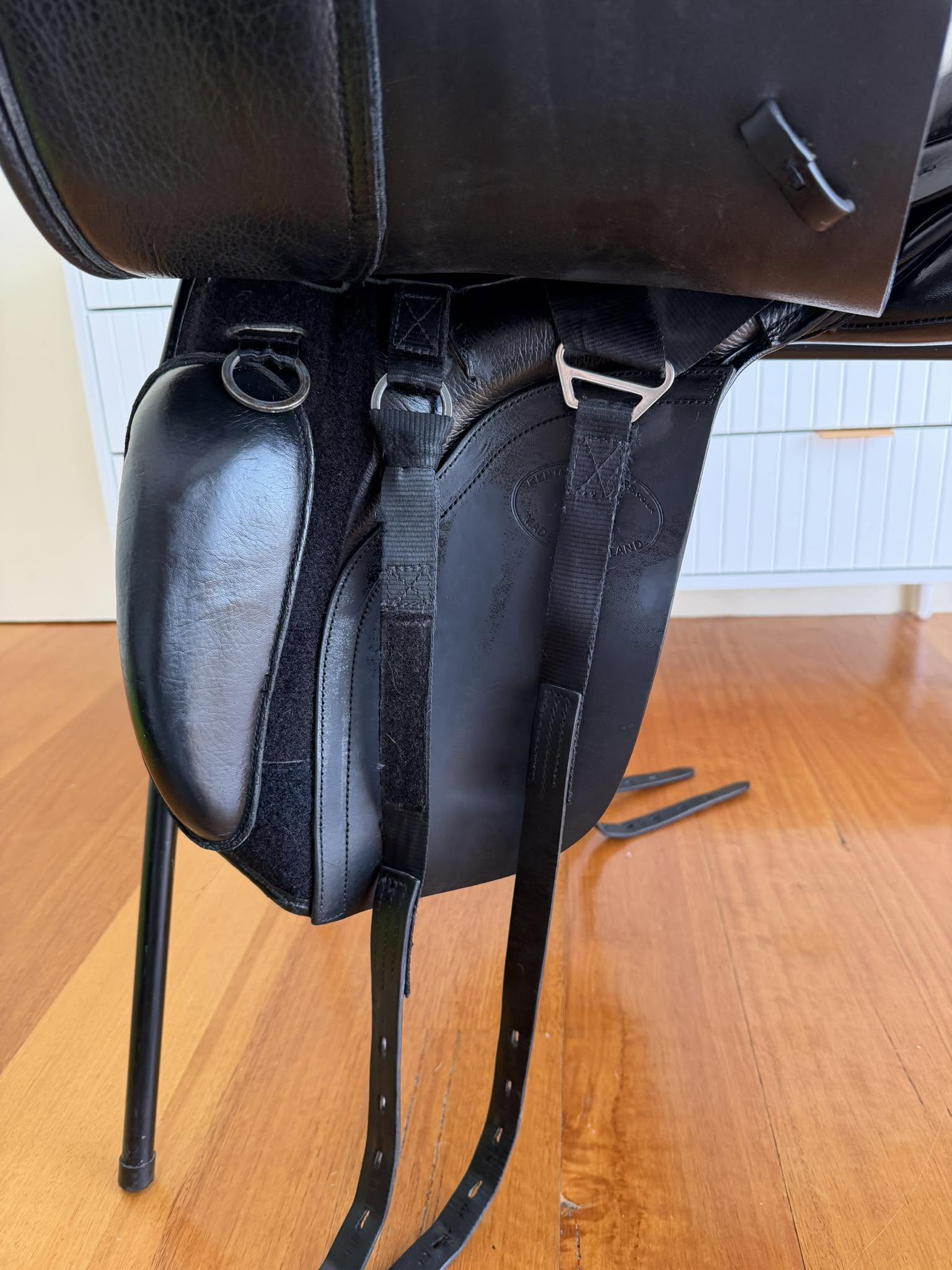 Kent & Masters S Series High Wither 17.5" 2018