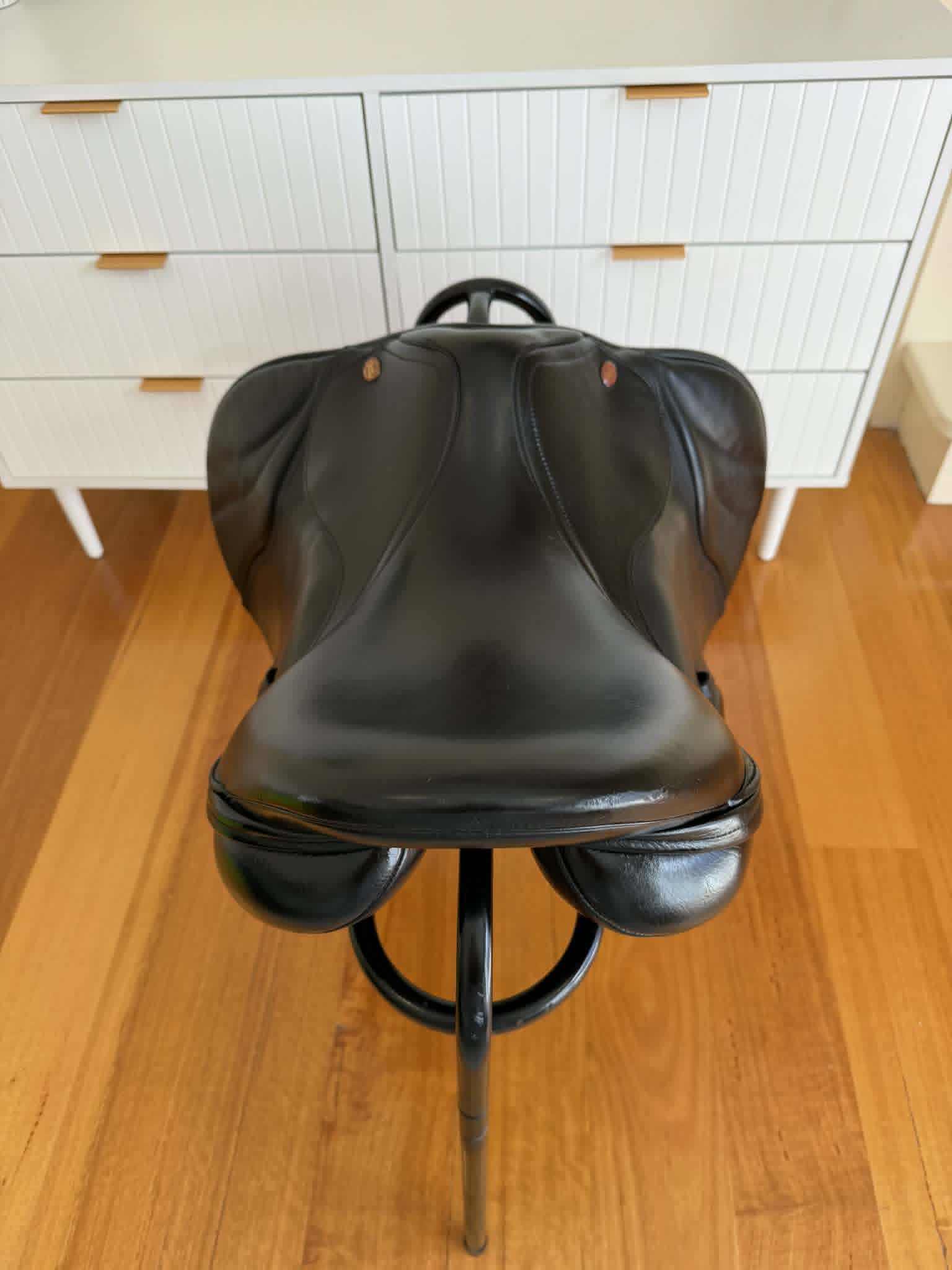 Kent & Masters S Series Jump Saddle