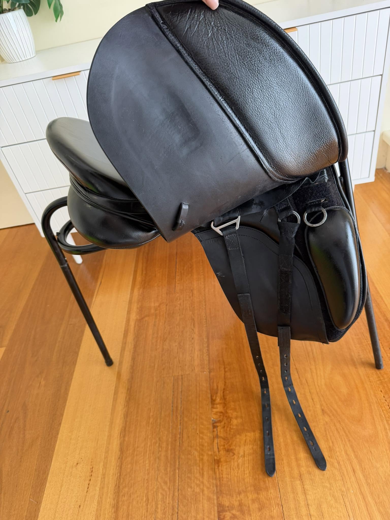Kent & Masters S Series High Wither 17.5" 2018