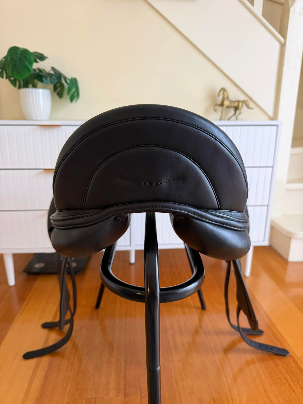 Prestige X-D2 K Dressage 18" 2023