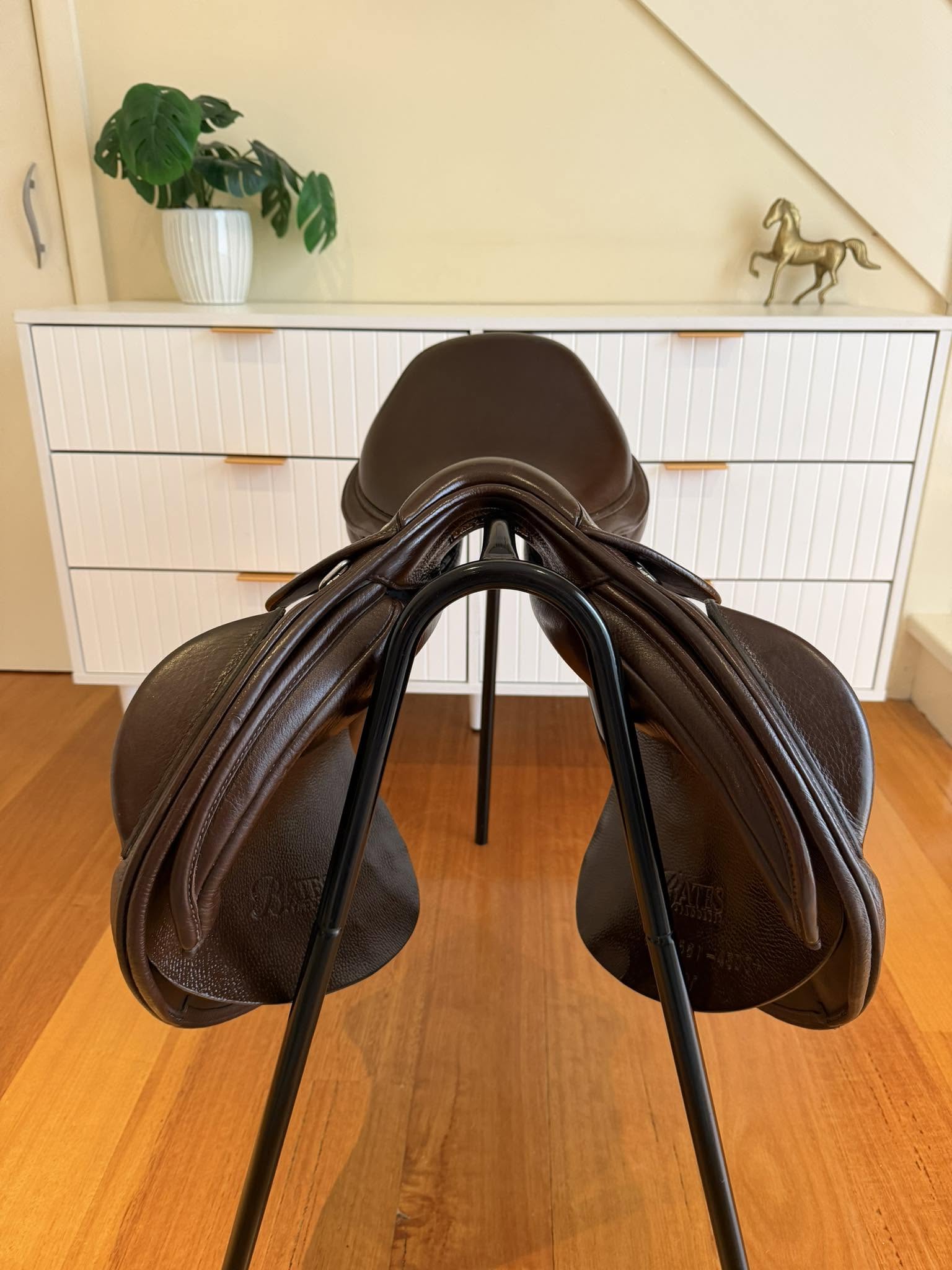 Bates Advanta Event Saddle 17" 2016