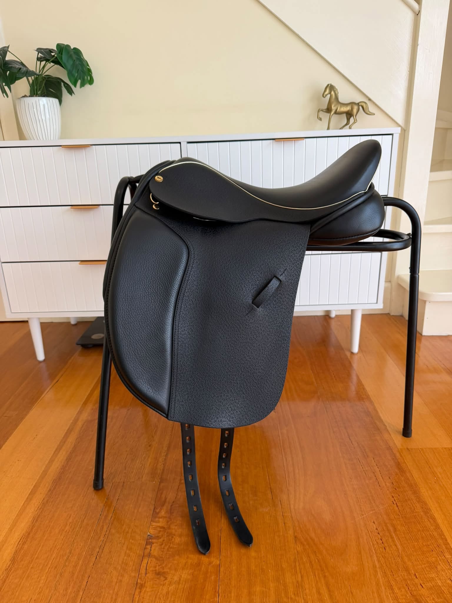 Black Country Kur 17.5" 2021